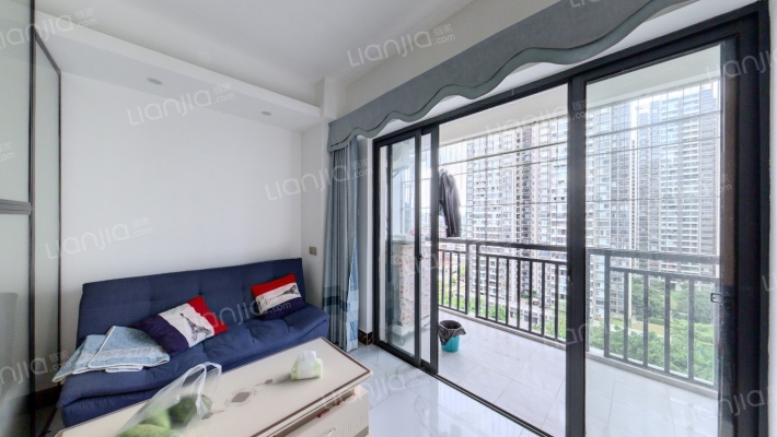 乾胤景苑二手房实景图