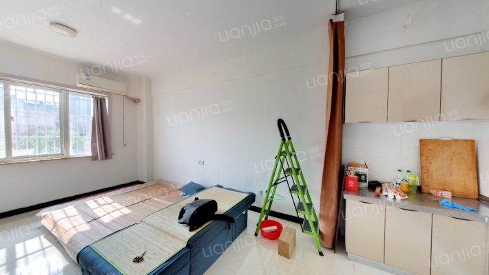 都市金巢二手房实景图