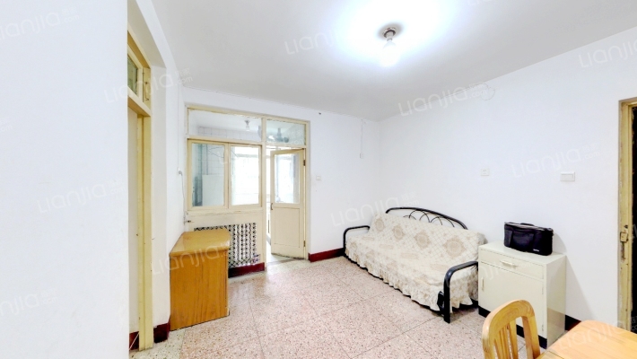 义堂小区二手房实景图