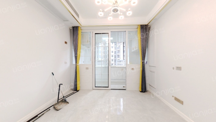 南德泊湖澜岸二手房实景图