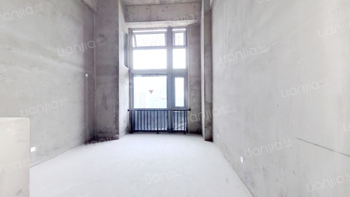 宝龙公寓二手房实景图