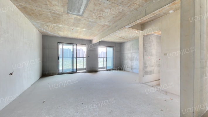 融创临江府二手房实景图