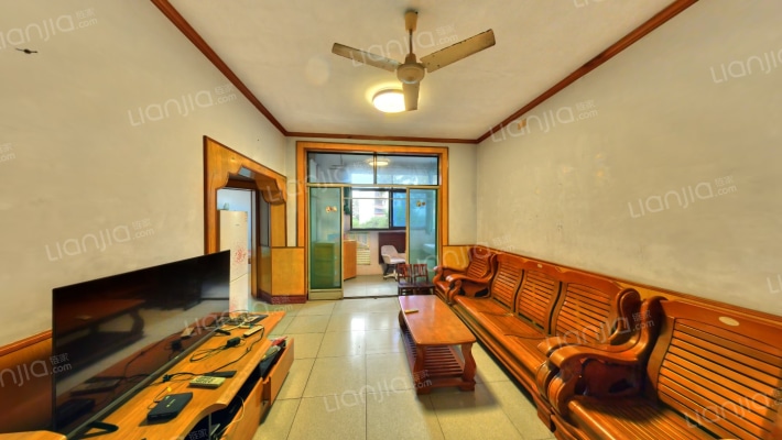 航天丙区二手房实景图