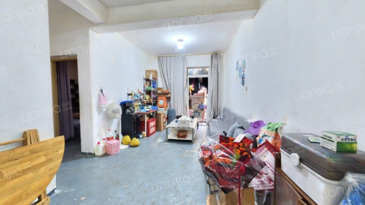 侯家花园B区二手房实景图