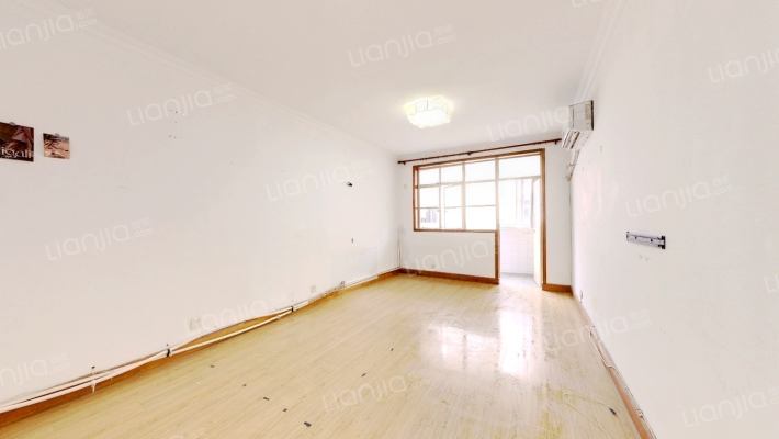 岚皋西路45弄二手房实景图