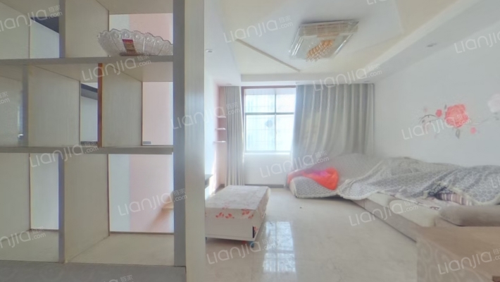 海晶小区二手房实景图