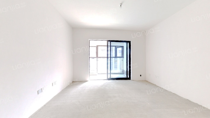 隆鑫公园首府二手房实景图