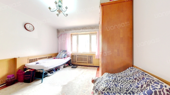 成套小区二手房实景图