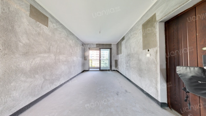 融创文旅城御辉二手房实景图