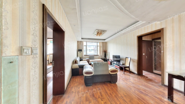 翠湖名苑二手房实景图