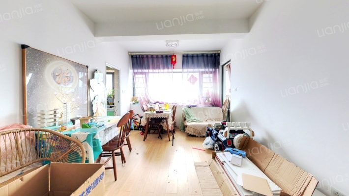 中央华冠二手房实景图