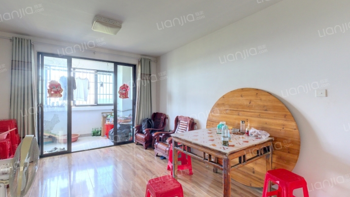 西城东苑二手房实景图