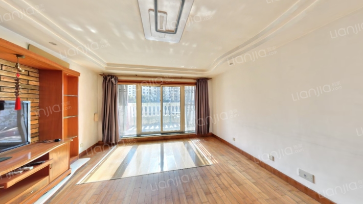 拥翠山庄二手房实景图