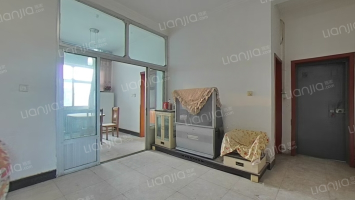 华建公寓二手房实景图