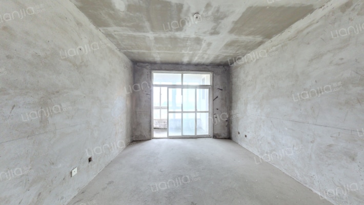 融港花苑二手房实景图