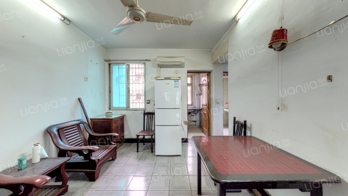 安吉里二手房实景图