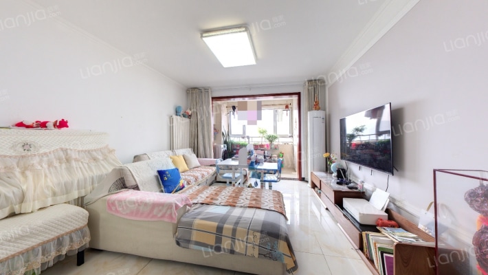 东城逸家逸贤园二手房实景图