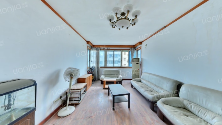 国航小区二手房实景图