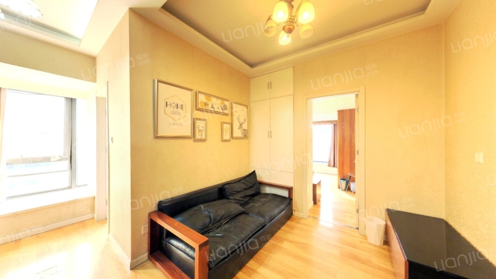 宋都奥体名座二手房实景图