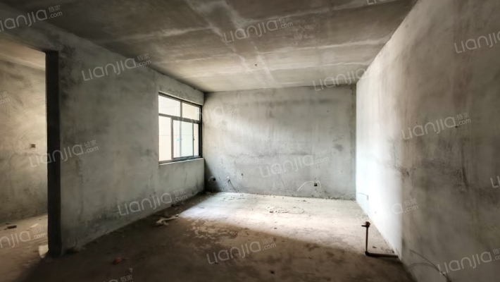 德高公园壹号二手房实景图