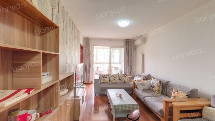 隆悦花园二手房实景图