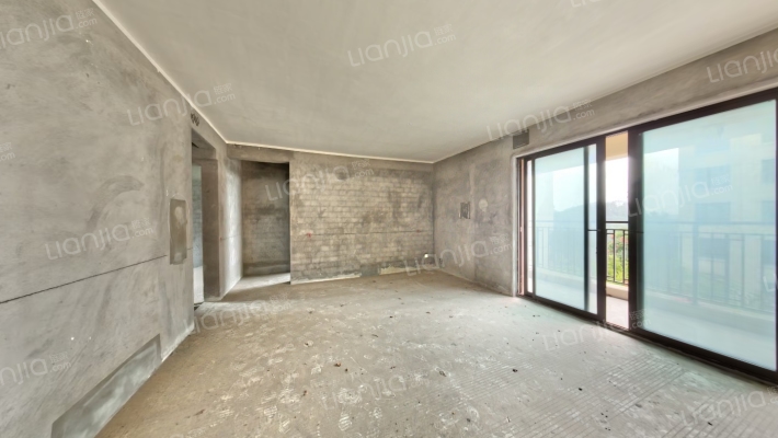 中骏弘阳樾景台二手房实景图