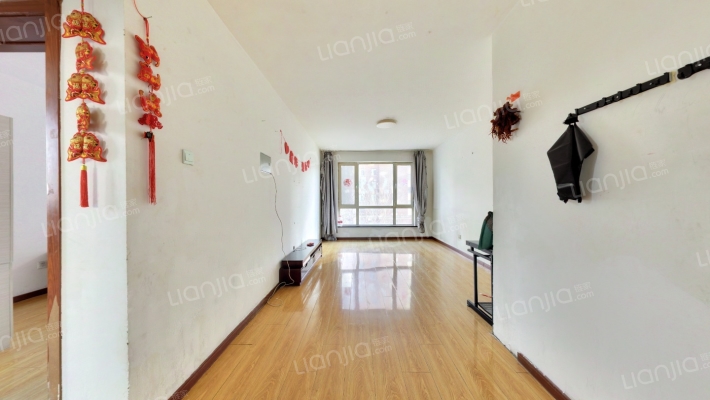 龙泰富苑二手房实景图