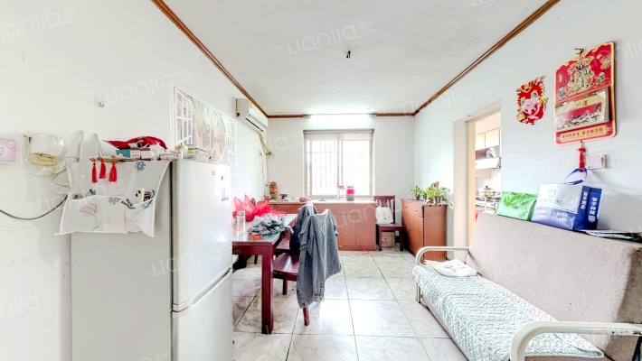 新秀苑二手房实景图