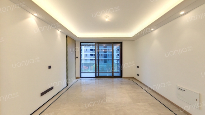 和樾府二手房实景图