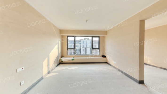 中建悦庐棠墅观棠二手房实景图