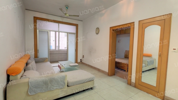 沿江路小学宿舍二手房实景图