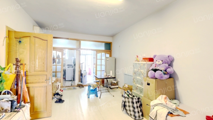 飞行员公寓二手房实景图