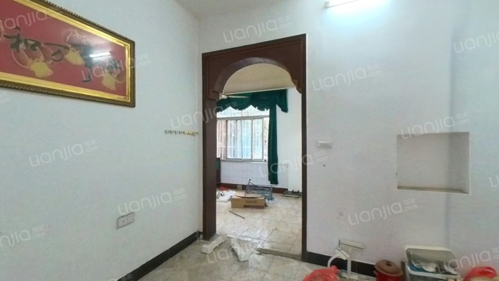 区粮食局宿舍二手房实景图