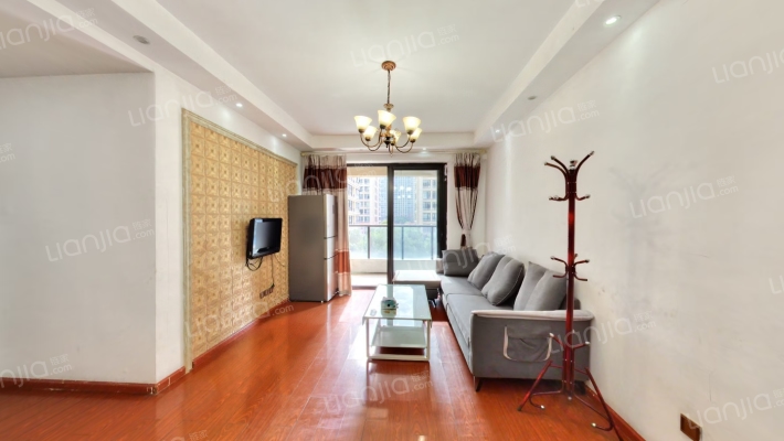 高运莱茵传奇二手房实景图