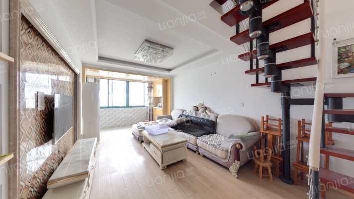 金山嘉苑一区二手房实景图