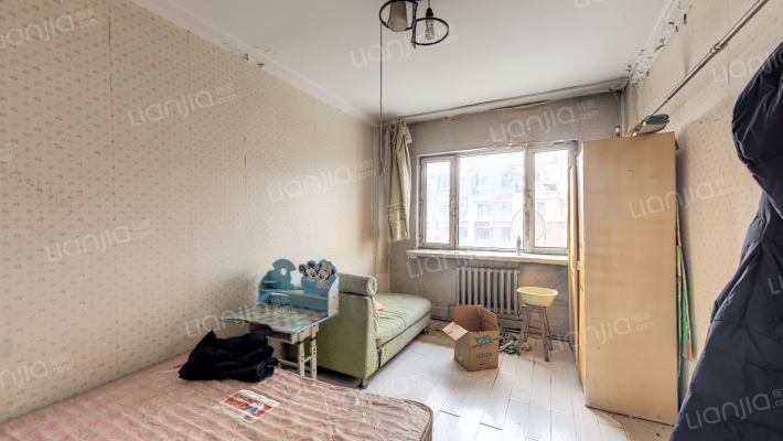 建家小区二手房实景图