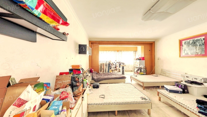 大众日报社第三宿舍东区二手房实景图