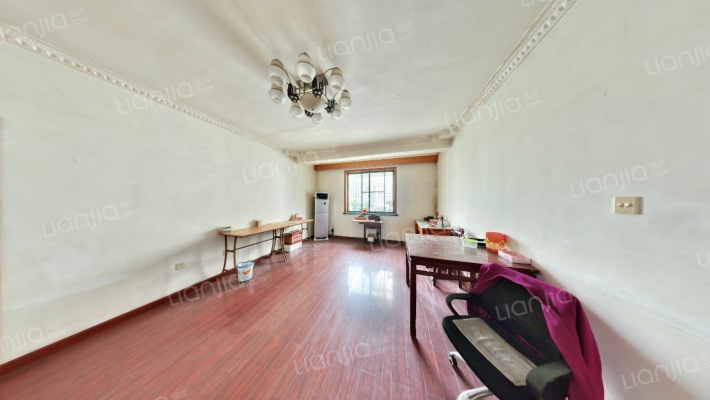 七秀小区二手房实景图