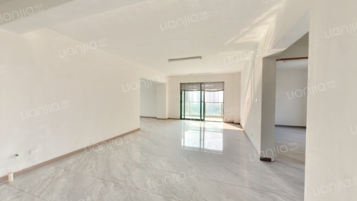 银泰花园二手房实景图