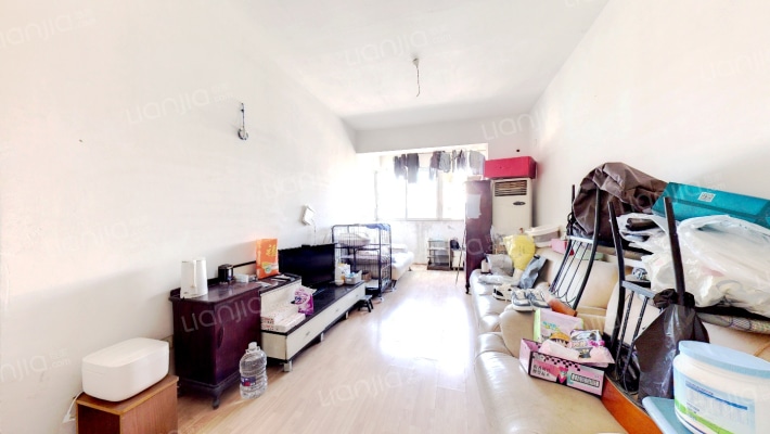 航天南区二手房实景图