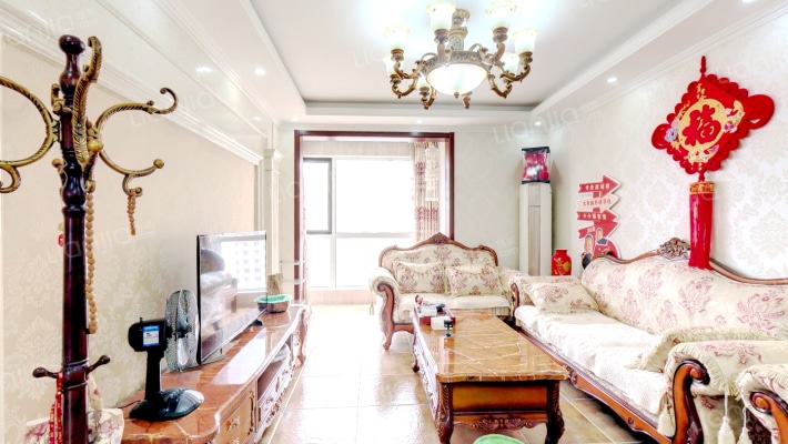 金悦华府二手房实景图