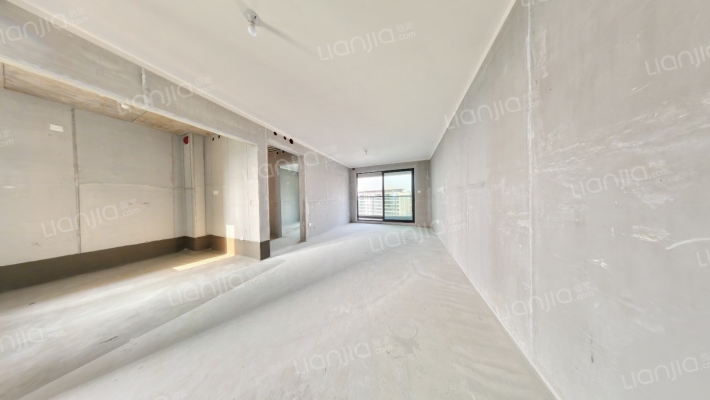 星河WORLD三期二手房实景图