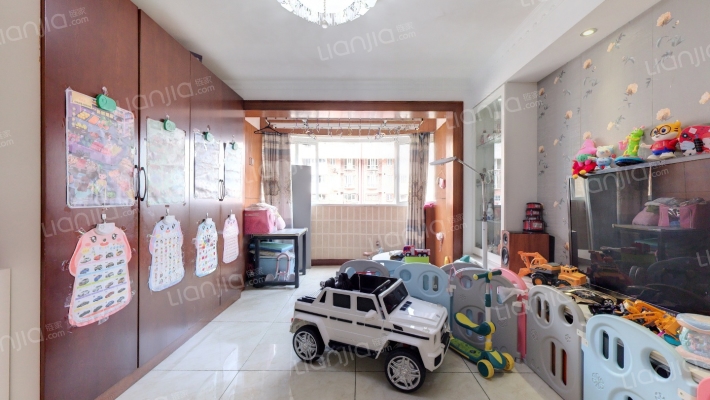 华师大三村二手房实景图