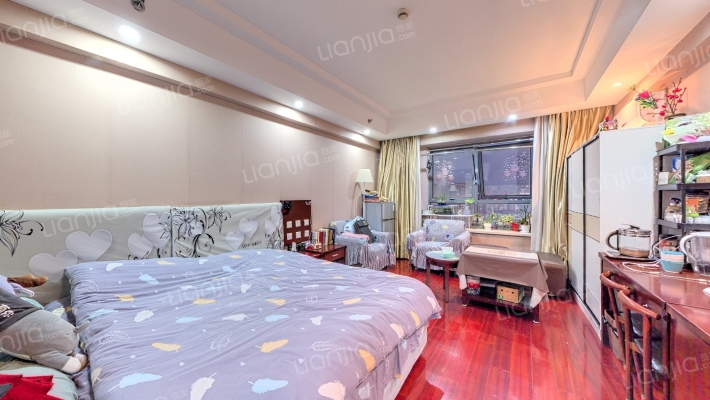 登豪酒店二手房实景图