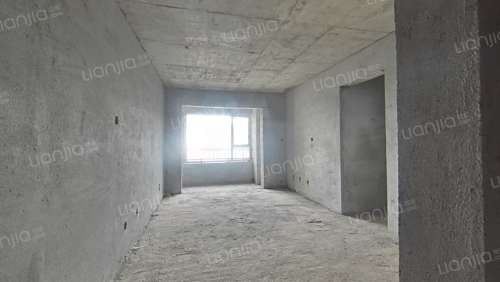 高新未来城创客谷二手房实景图