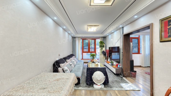 建委家属院二手房实景图