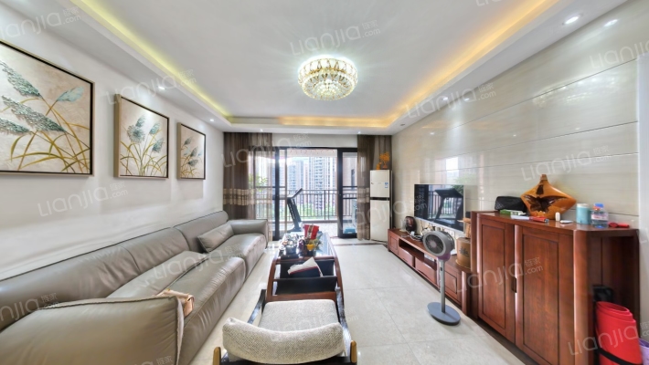 怡翠世嘉花园二手房实景图