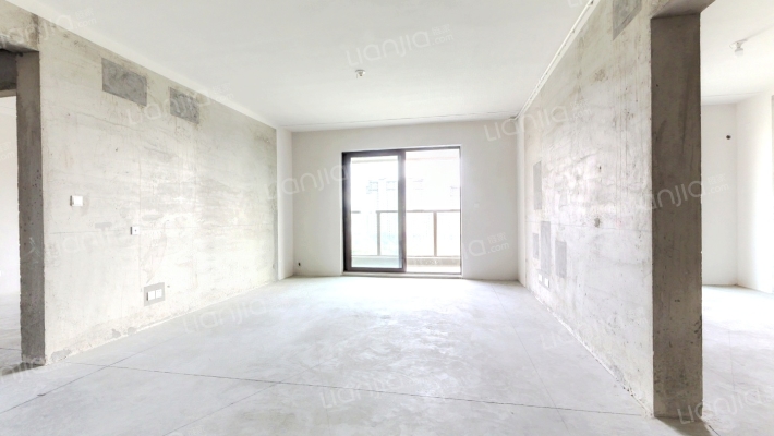 江南吉祥里二手房实景图