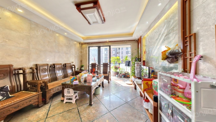 保利花园三期二手房实景图