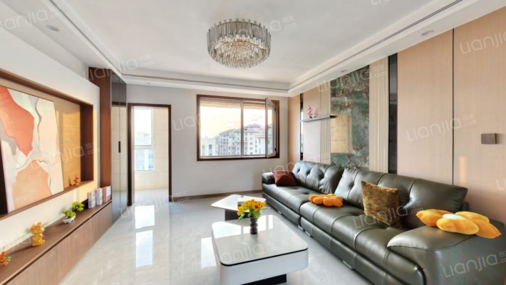 金鸢名都二手房实景图